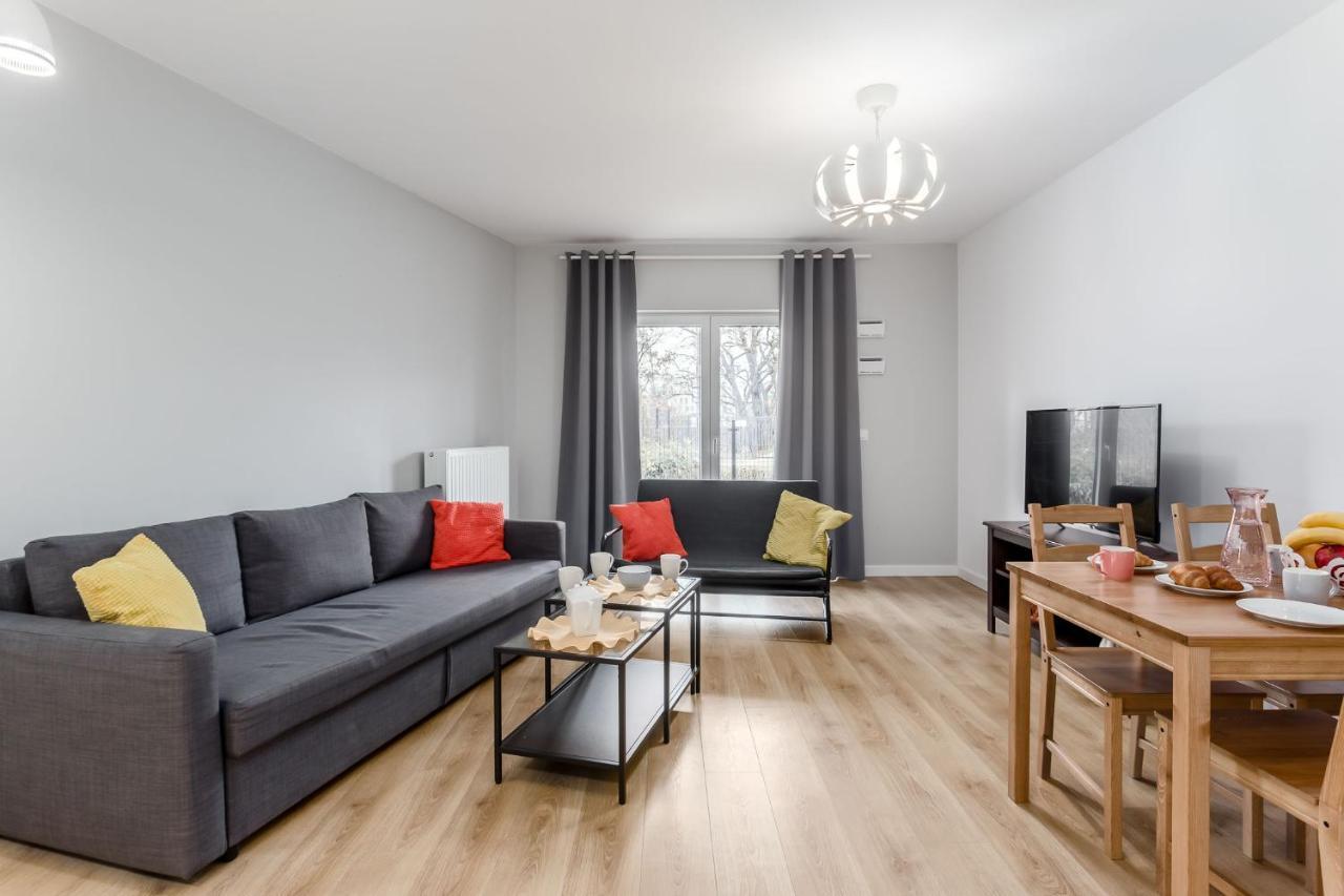 Chill Apartments Marywilska Varsavia Esterno foto