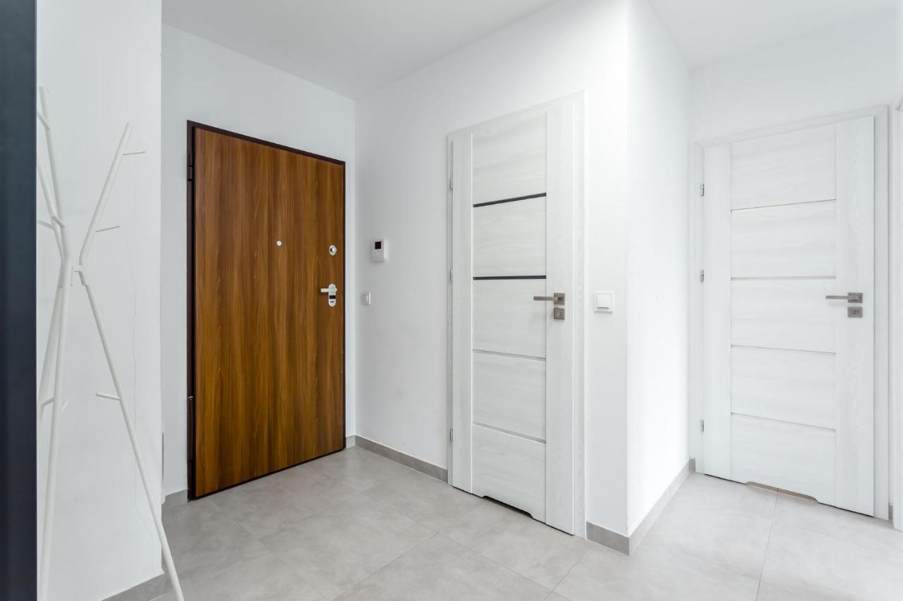 Chill Apartments Marywilska Varsavia Esterno foto